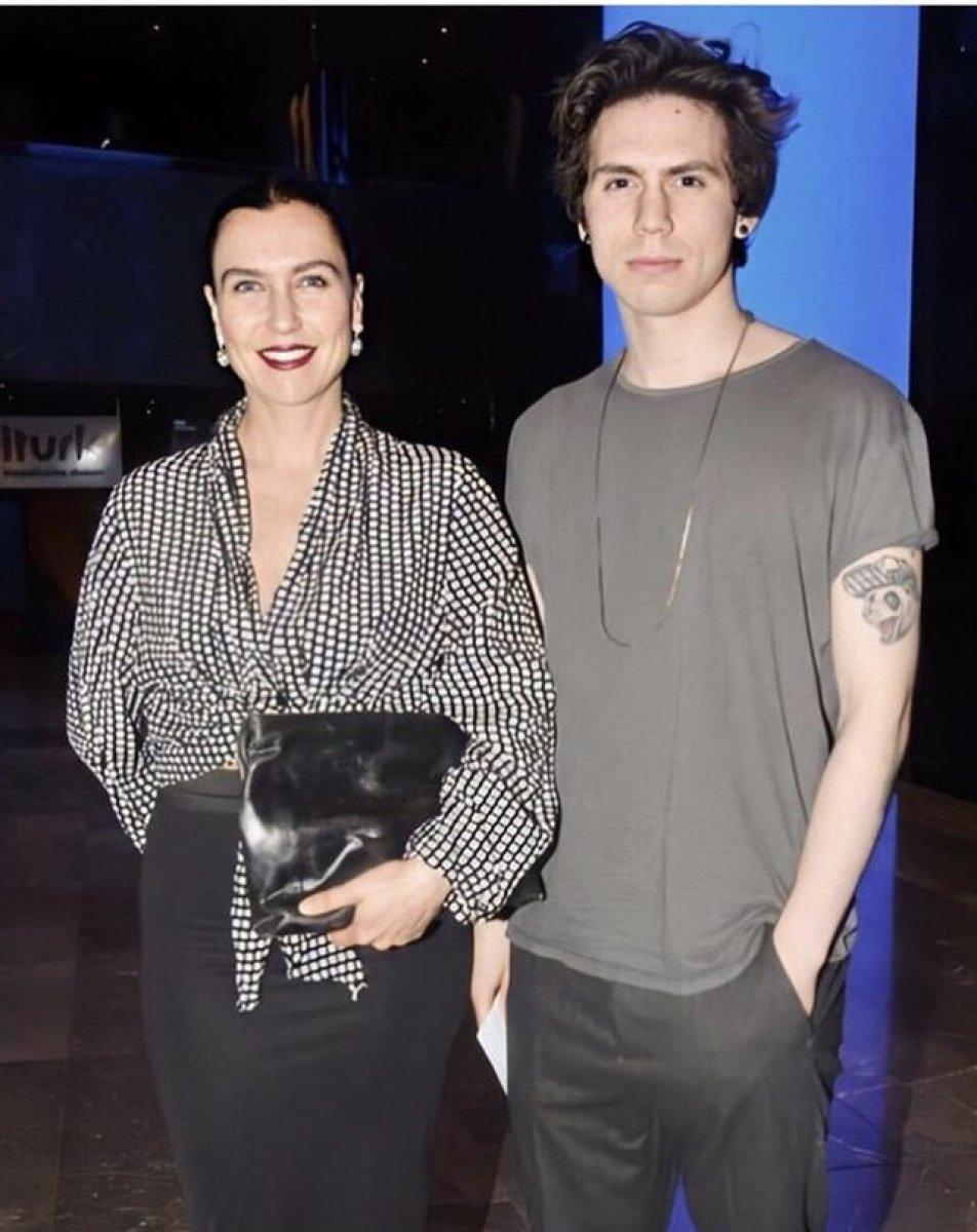 Babasının kopyası! Şevval Sam'ın oğlu Tarık Emir Tekin'in küçüklüğü...