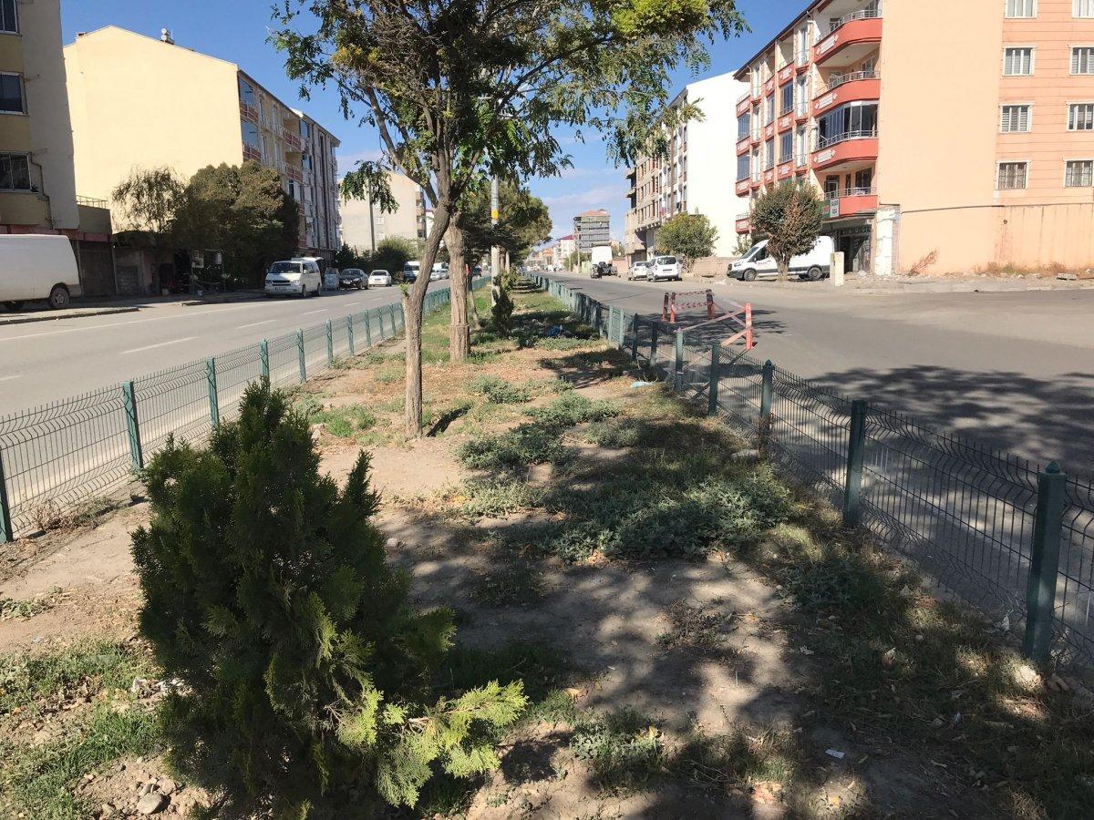 Iğdır'da rögar kapağı kaza yaptırdı