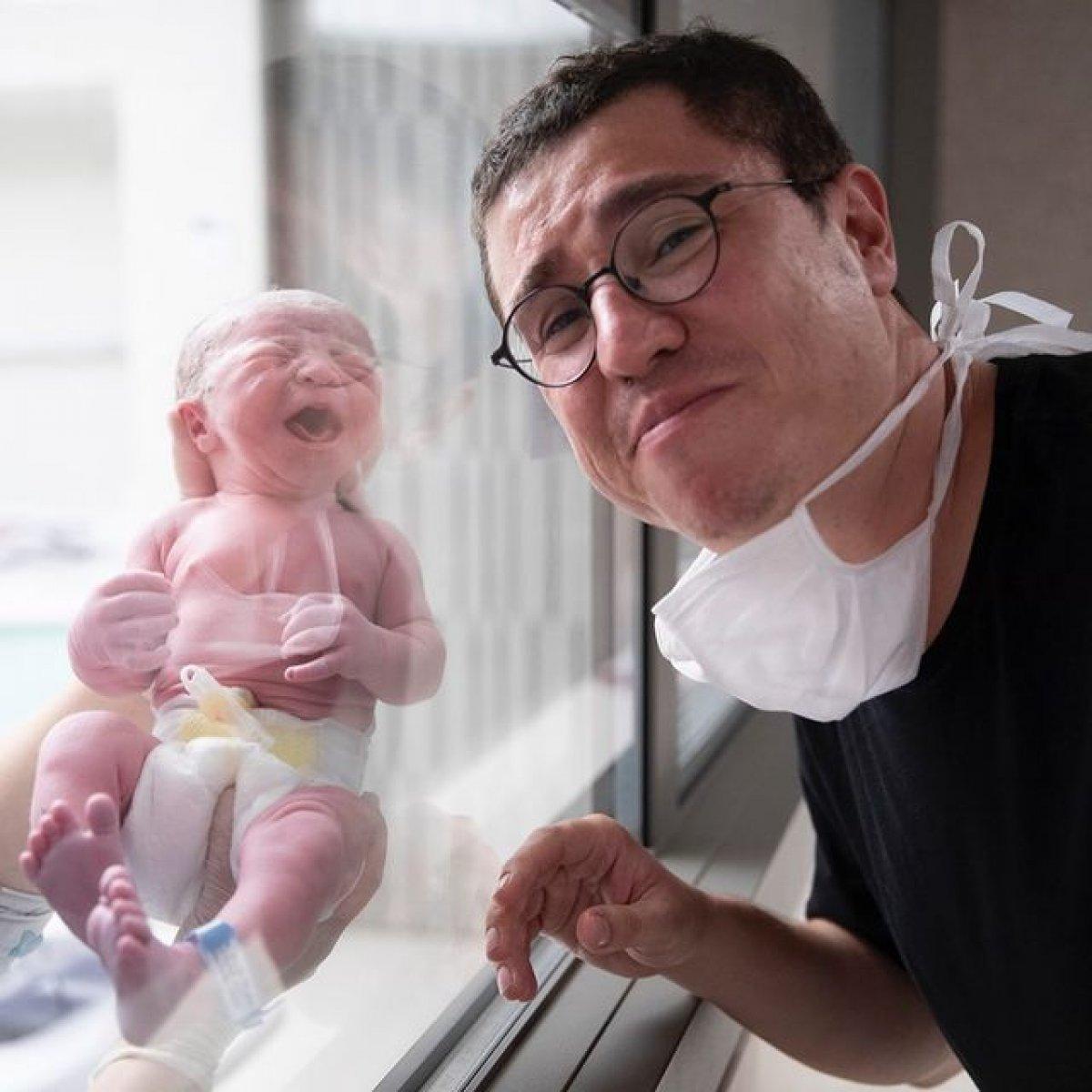 İbrahim Büyükak, oğlu ile poz verdi