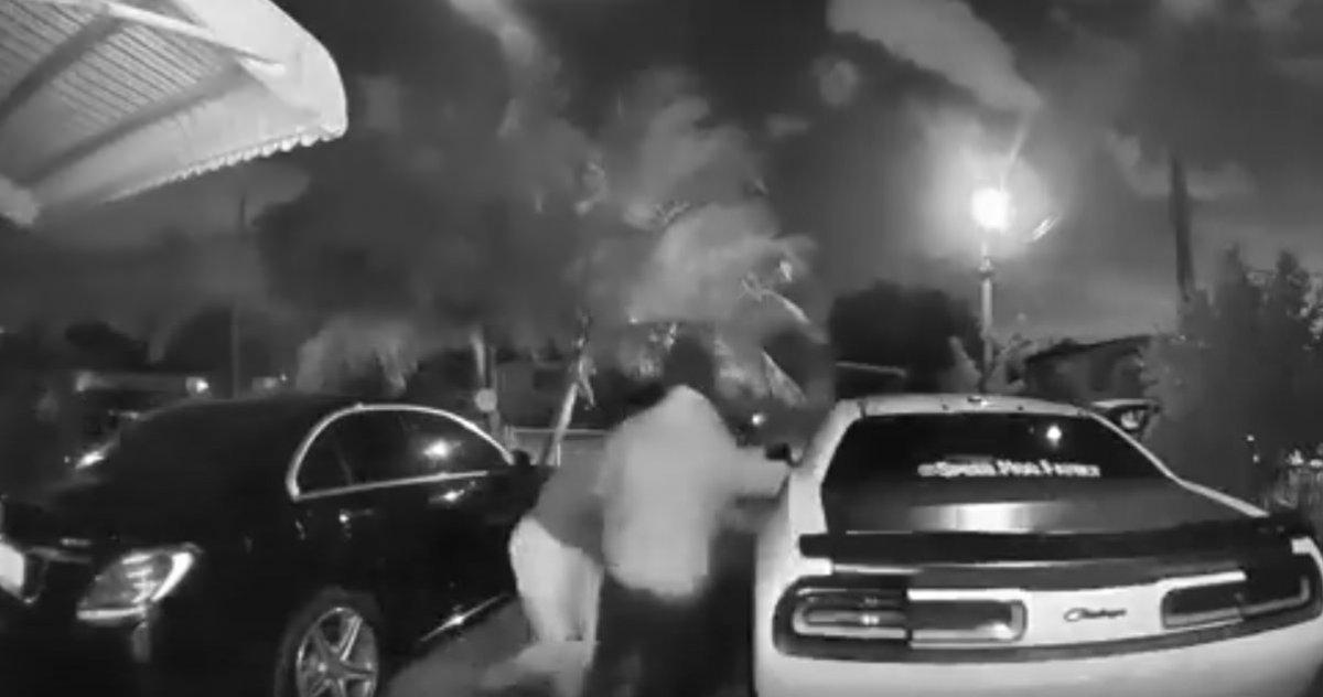 ABD'de kadın, evine giren silahlı soyguncularla çatıştı