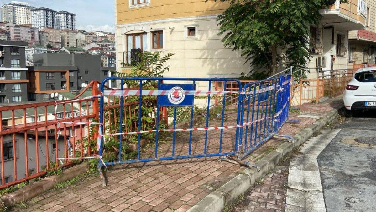 Kağıthane'de frenleri boşalan otomobil 25 metreden uçtu