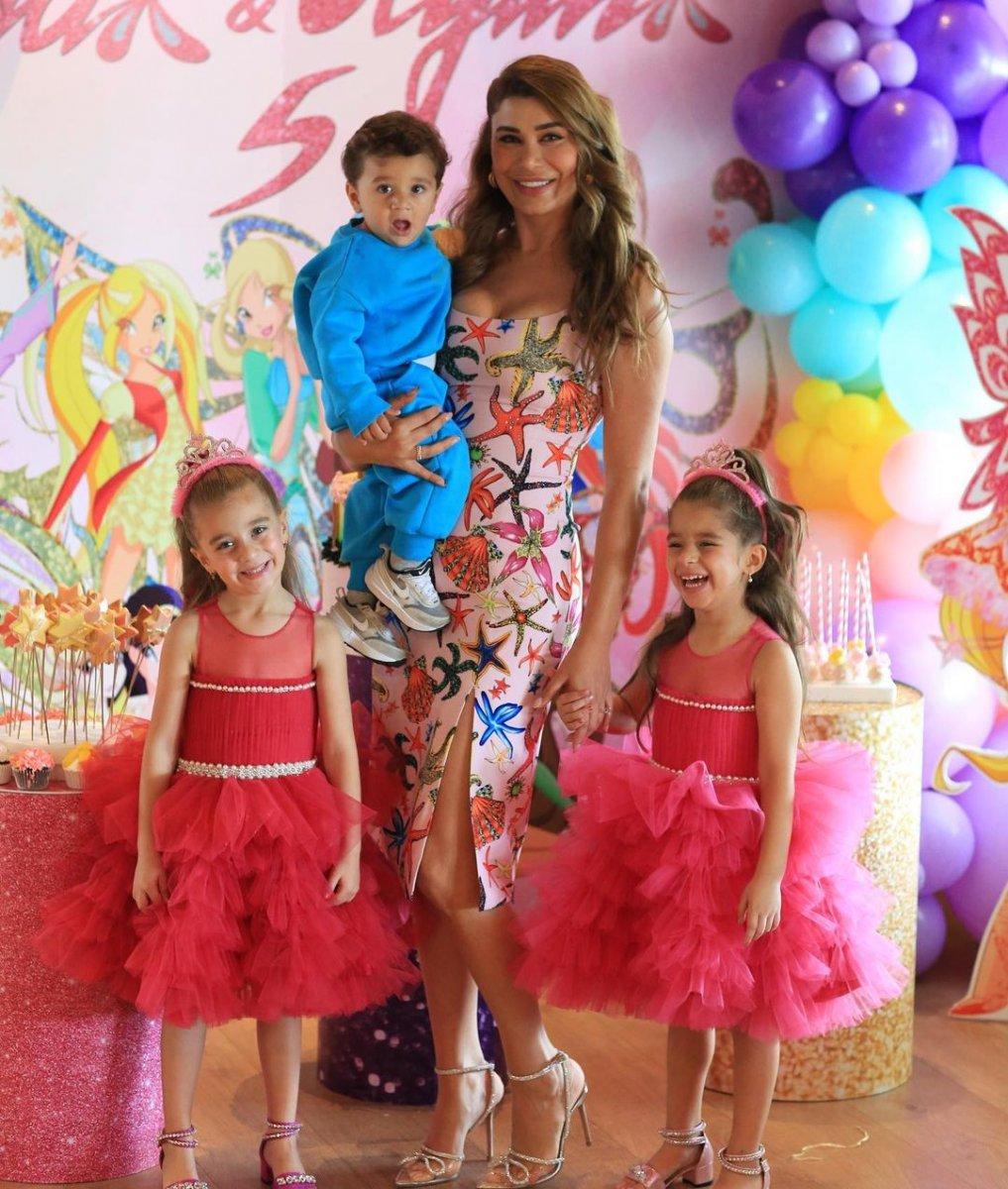 Ebru Şancı, Alpaslan Öztürk ile poz verdi