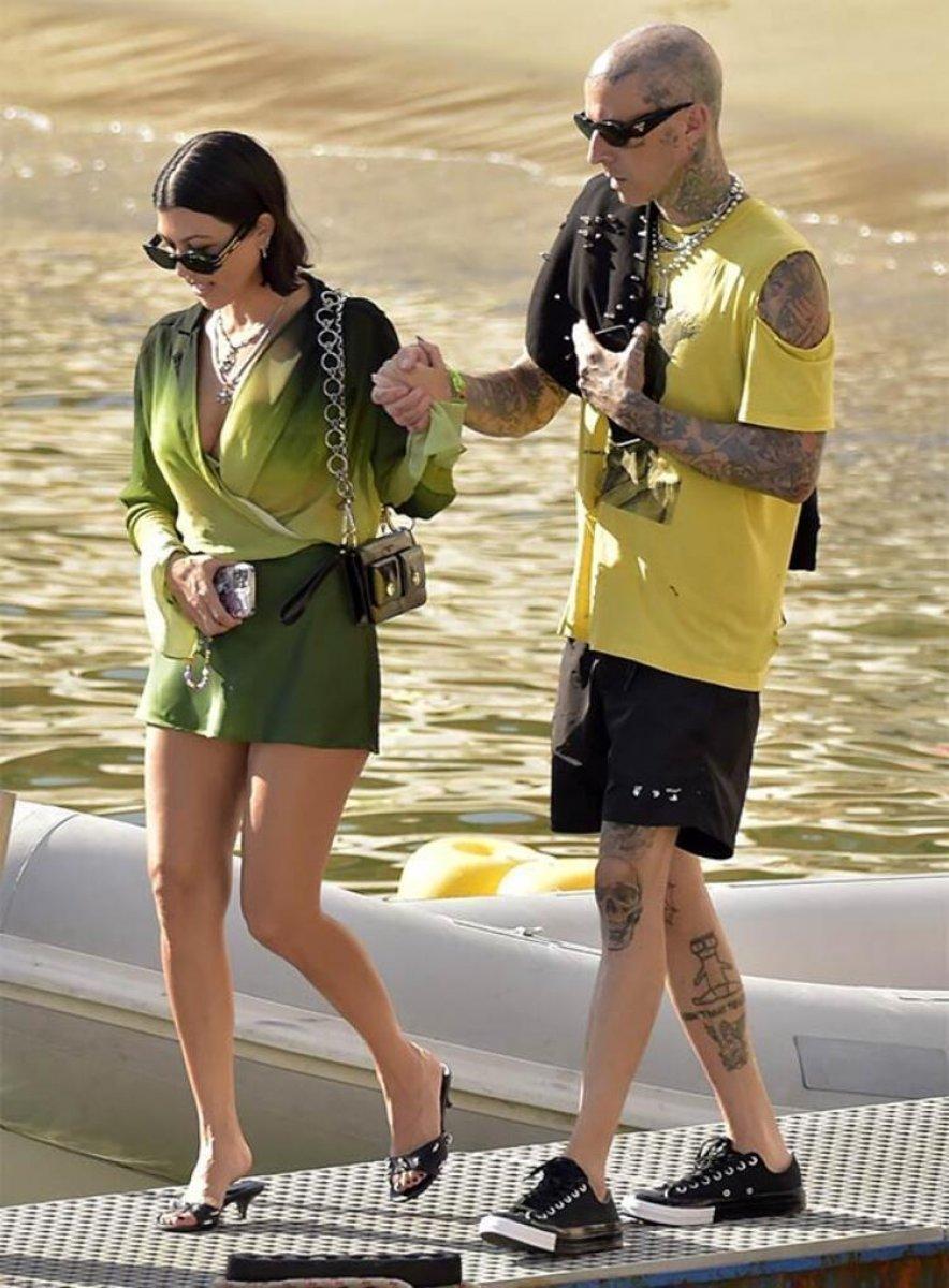 Kourtney Kardashian ile Travis Barker'ın evlilik kararı Shanna Moakler'ı kızdırdı