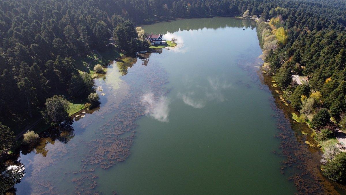 Gölcük Tabiat Parkı'ndan sonbahar manzaraları