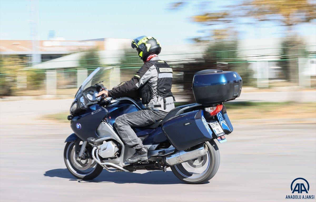 Üç kuşaktır motosikletten inmeyen Alp ailesi, bu tutkuyu çocuklarına da aşılıyor