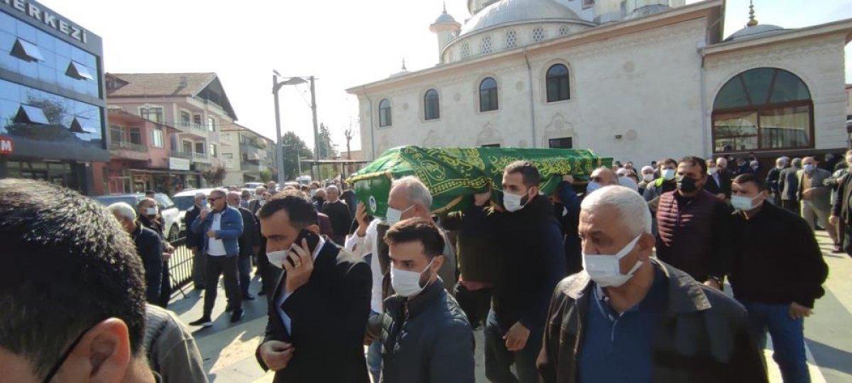 Sakarya'da ayağına kıymık batan şahıs, enfeksiyondan hayatını kaybetti