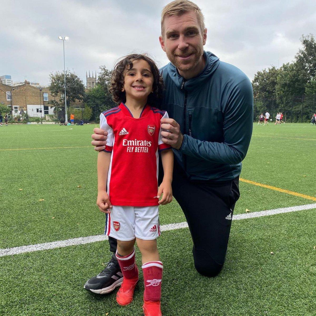 Arsenal 4 yaşındaki futbolcuyu transfer etti