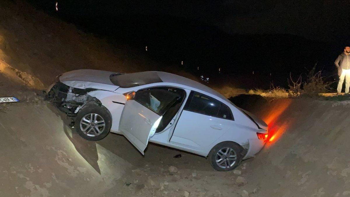 Aksaray'da alkollü sürücü kendi alkol testini yaptı: Alkollüyüm o zaman