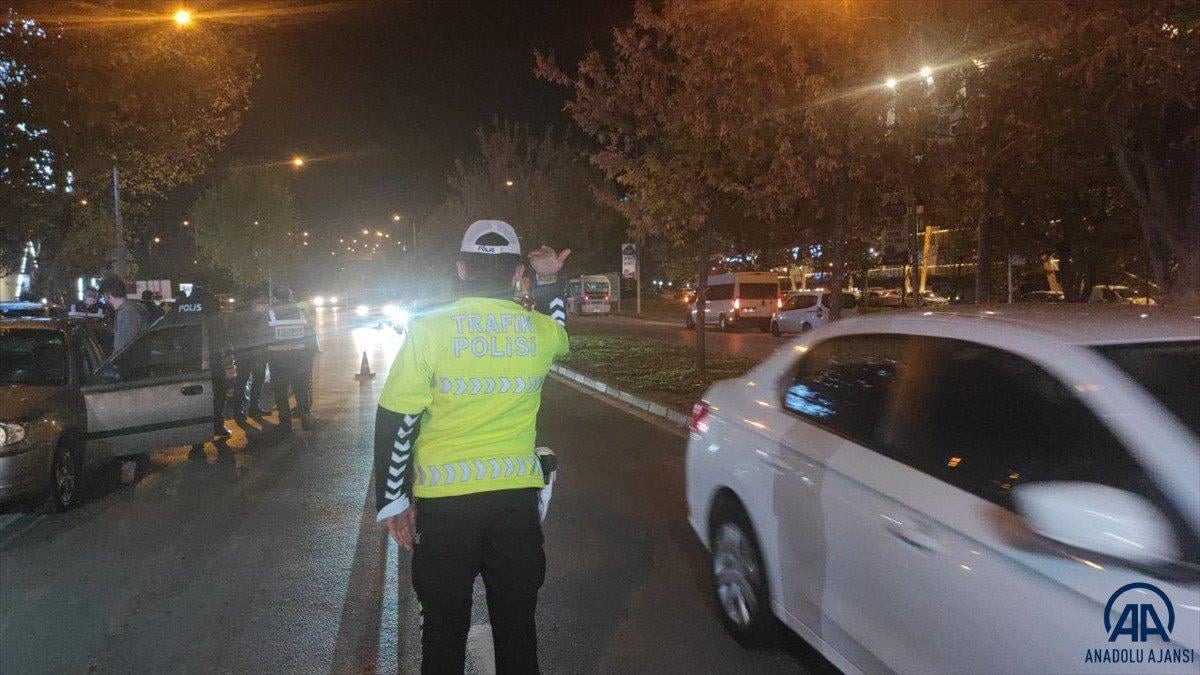 Bursa'da 300 polis ve drone ile asayiş uygulaması yapıldı