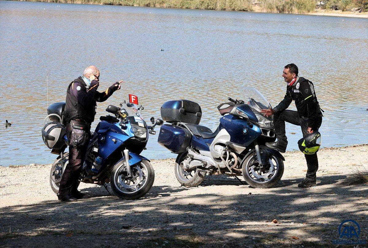 Üç kuşaktır motosikletten inmeyen Alp ailesi, bu tutkuyu çocuklarına da aşılıyor