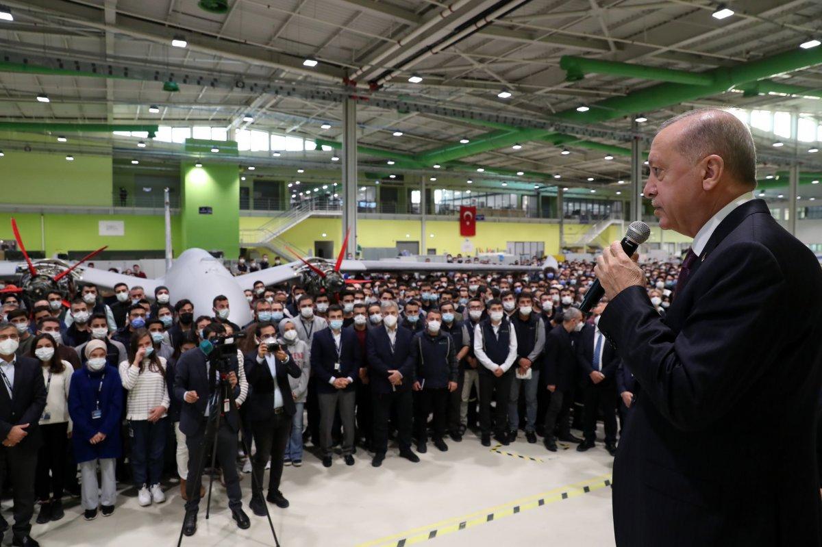 Cumhurbaşkanı Erdoğan BAYKAR fabrikasında