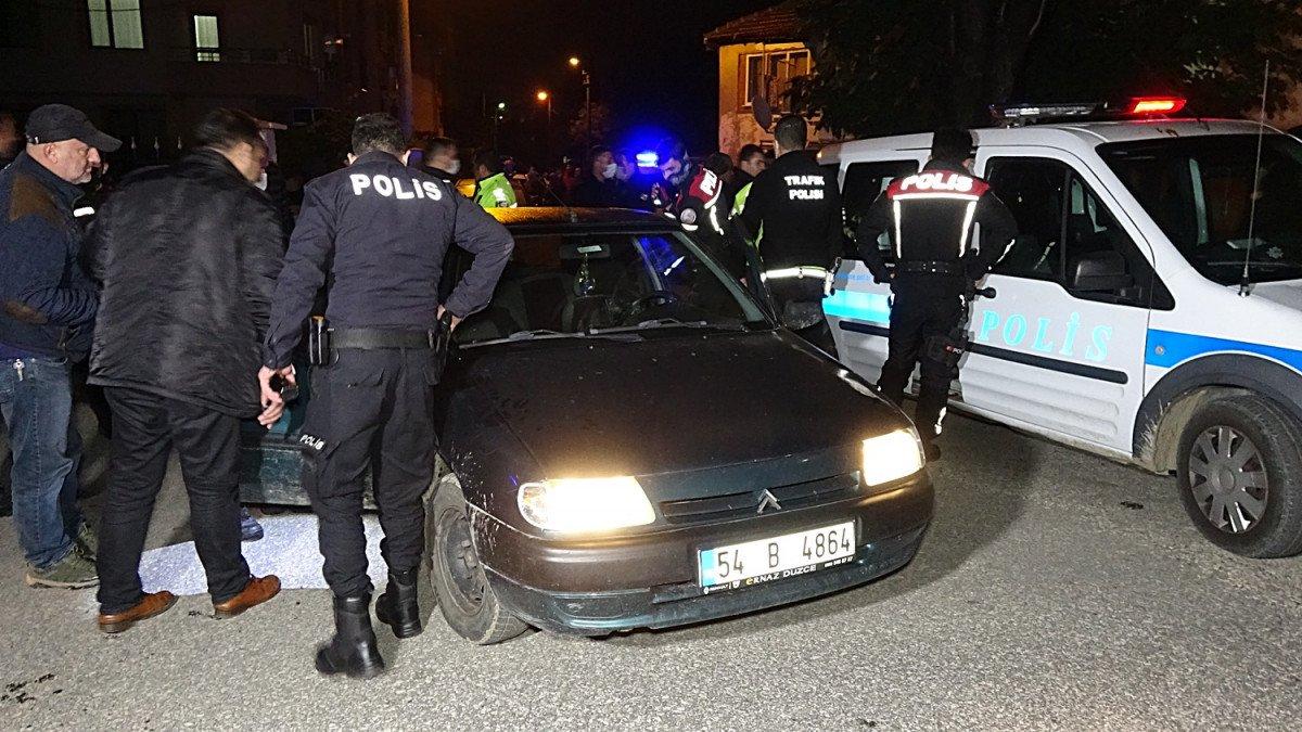 Düzce'de dur ihtarına uymayan 2'si kadın 4 kişi, 5 kilometre kaçabildi 