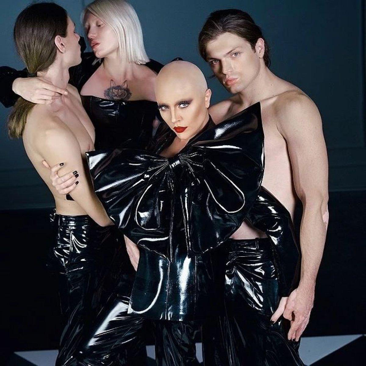 Gonca Vuslateri Hakan Akkaya markasının New York yüzü oldu