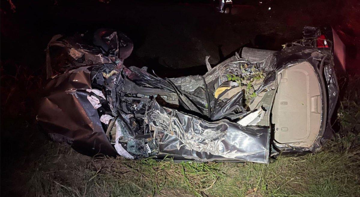 ABD’de tren, hemzemin geçitte çekiciye çarptı