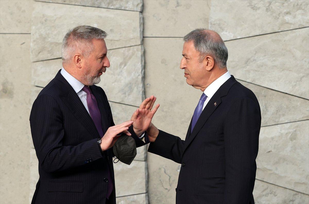 NATO savunma bakanları, Brüksel'de toplandı