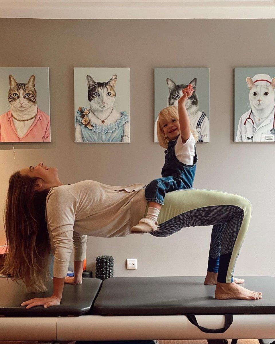 Müge Boz, kızıyla spor yaptı