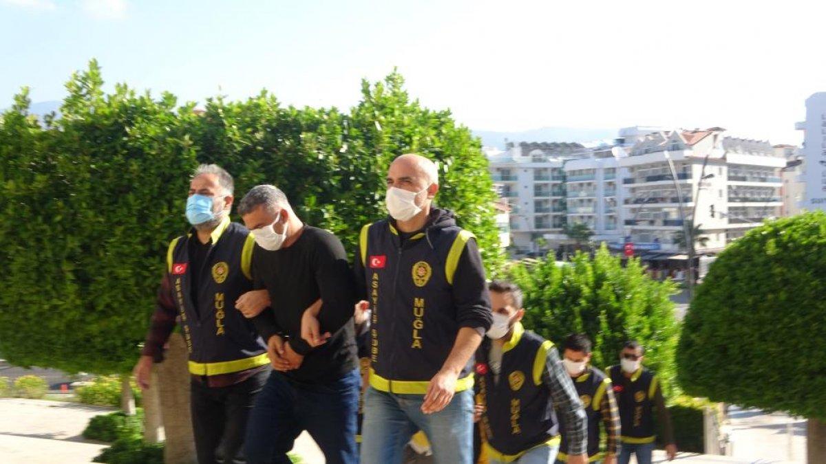 Canan Karatay’ı dolandıran şebeke üyeleri tutuklandı