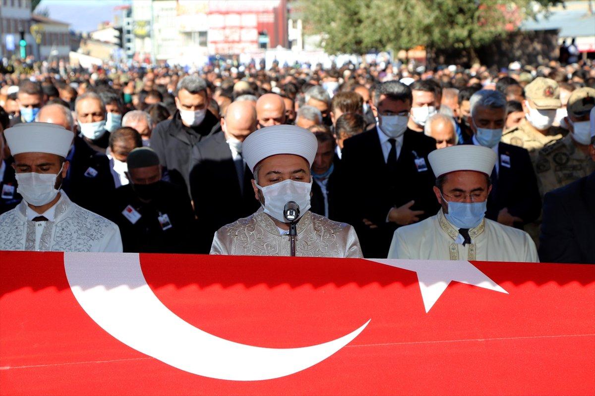 Uzman Çavuş Burak Tortumlu son yolculuğuna uğurlandı