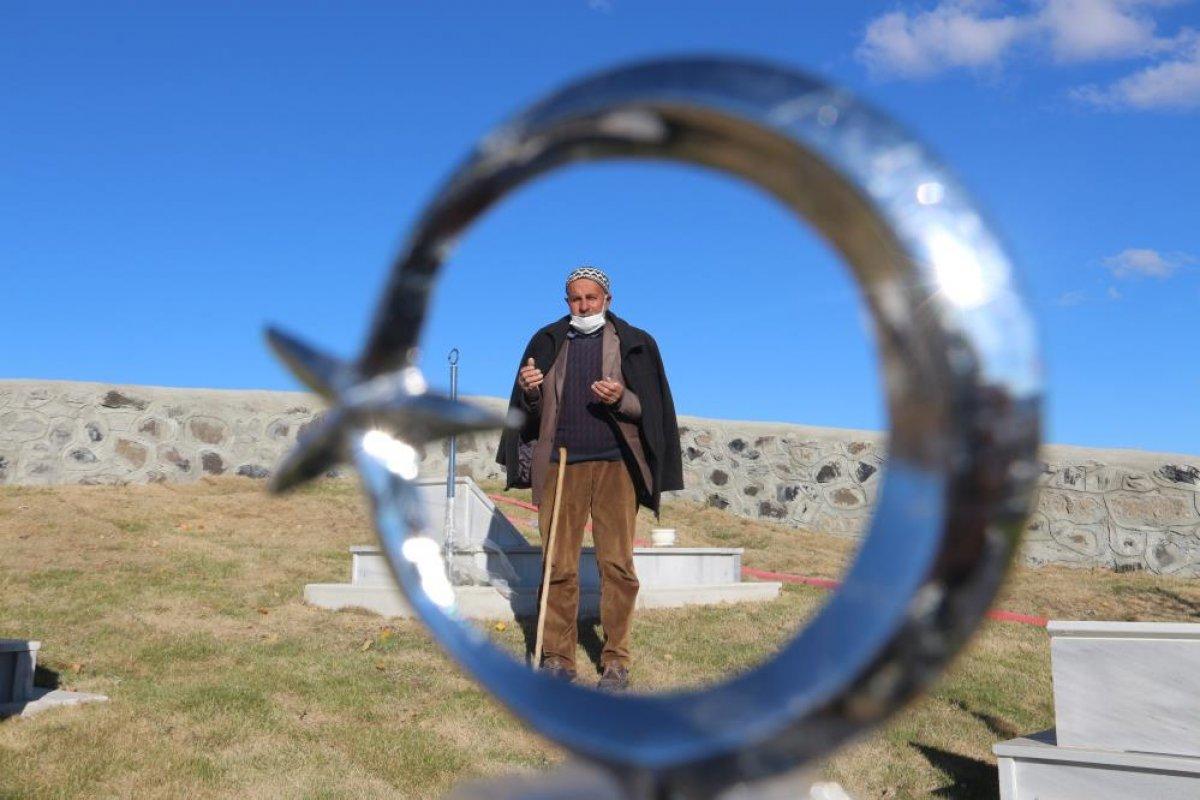 Erzurum'da PKK'nin katlettiği 33 kişi unutulmadı