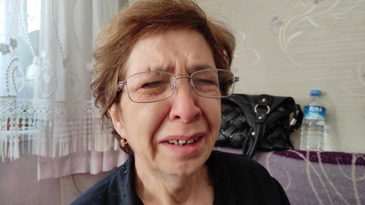 Bursa'da 19 yıl önce evlatlık verdiği oğluna kavuşmayı bekliyor