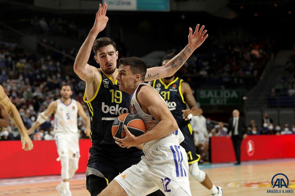 Fenerbahçe EuroLeague'de Real Madrid'e yenildi