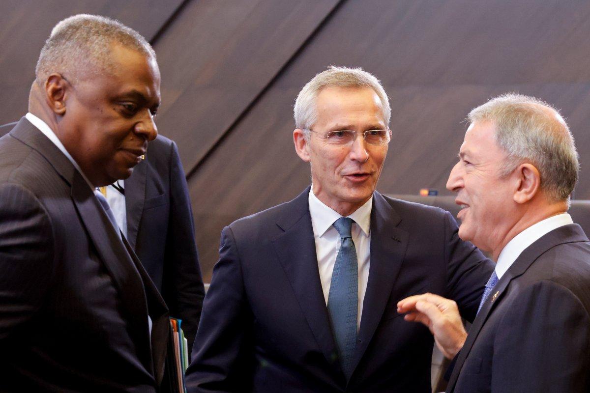 Stoltenberg: NATO gerekirse Afganistan'ı uzaktan da vurabilir