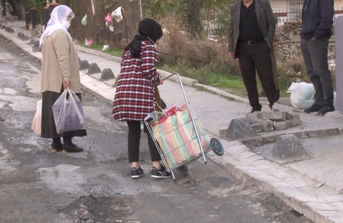 Küçükçekmece’de bitmeyen İSKİ çalışması isyan ettirdi