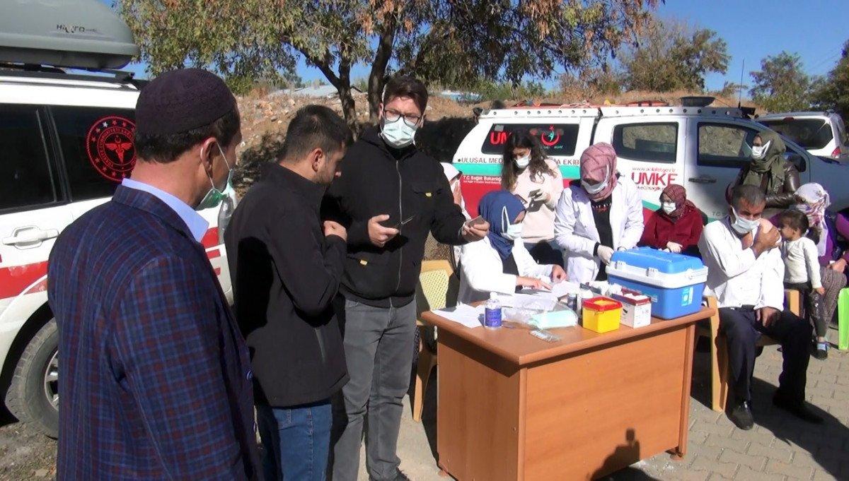 Muş'ta aşı olmayanlar, camiden anons edildi