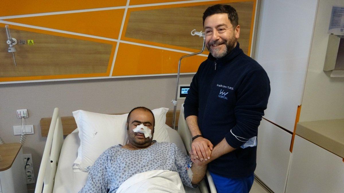 Samsun’da, pitbull saldırısında kopan burnuna yama yapıldı