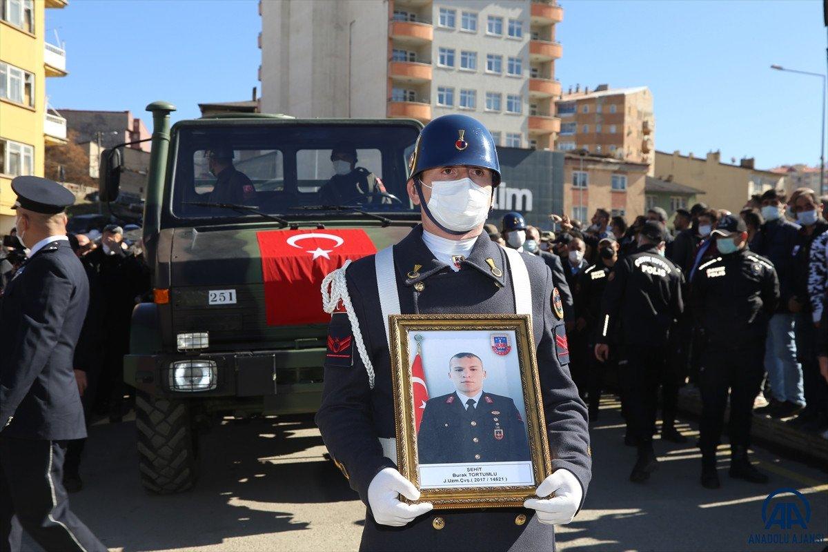 Cumhurbaşkanı Erdoğan, şehit Tortumlu'nun babasına telefonda başsağlığı diledi