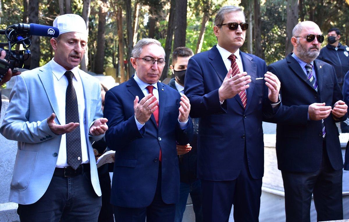 Galatasaray kurucusu Ali Sami Yen, mezarı başında anıldı