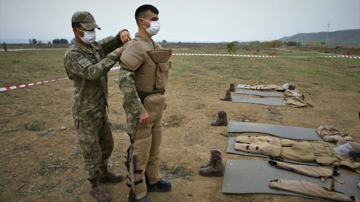 Mehmetçik'ten, mayınlı arazilerin temizliğinde Azerbaycan'a destek