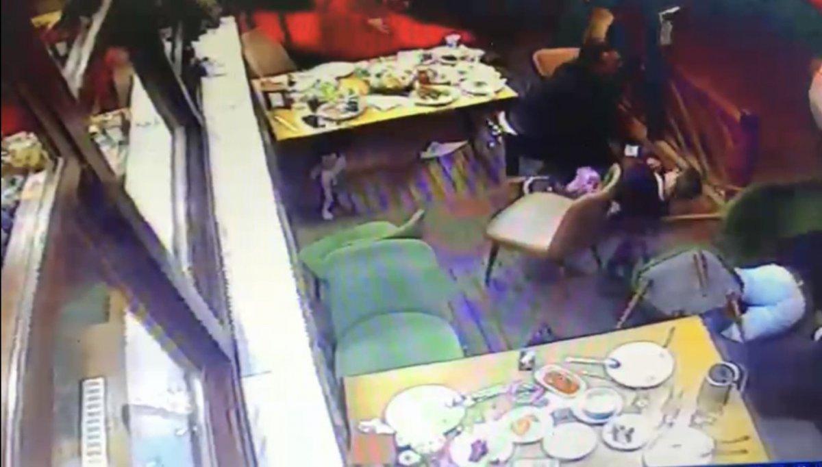 Beyoğlu’nda, restorana silahlı saldırı anları kamerada