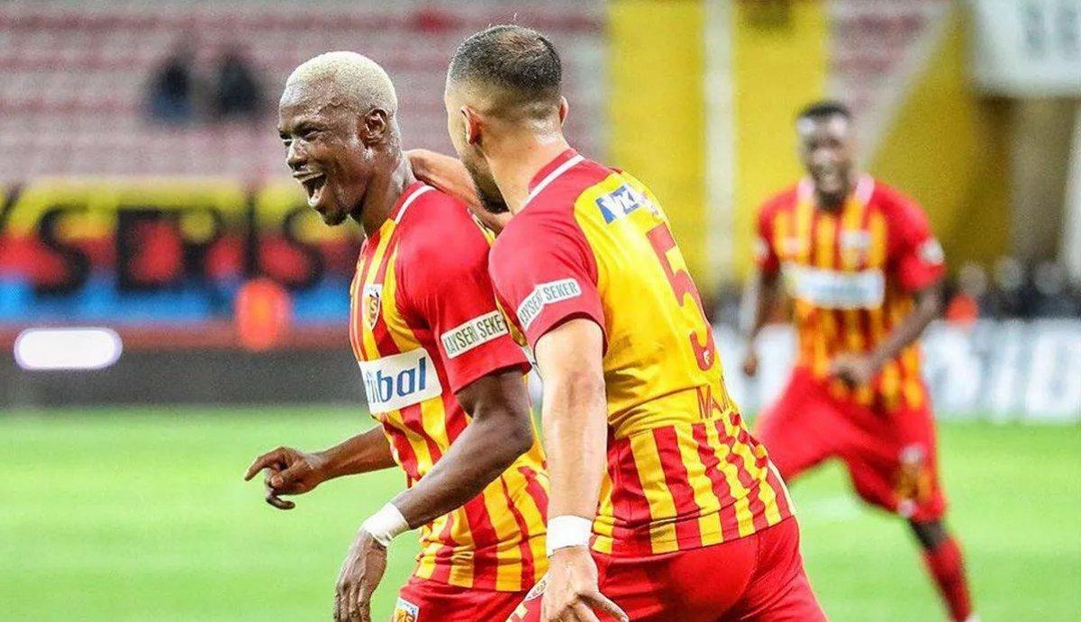 Fenerbahçe'de gelen gideni aratıyor