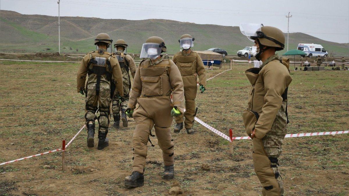 Mehmetçik'ten, mayınlı arazilerin temizliğinde Azerbaycan'a destek