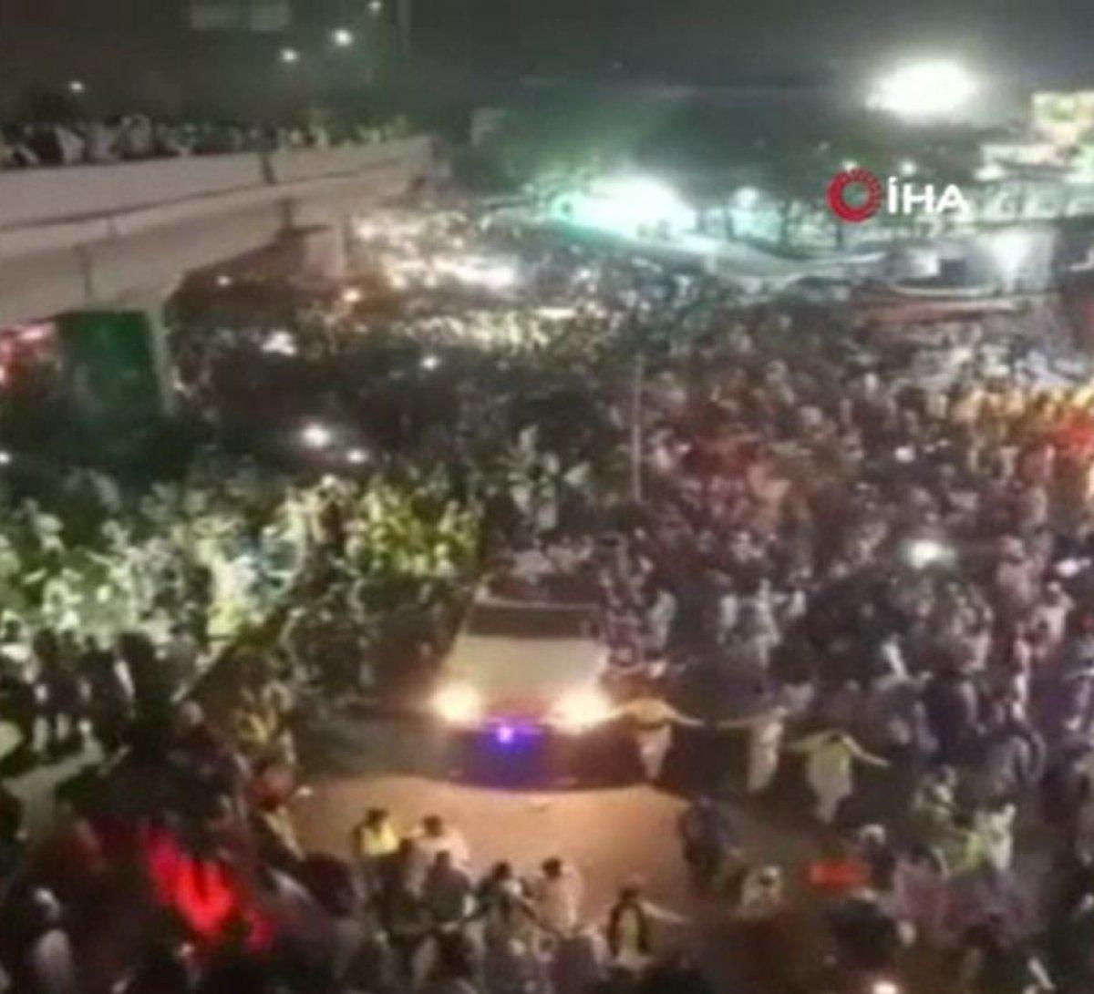 Pakistan'da, TLP destekçileri sokağa döküldü