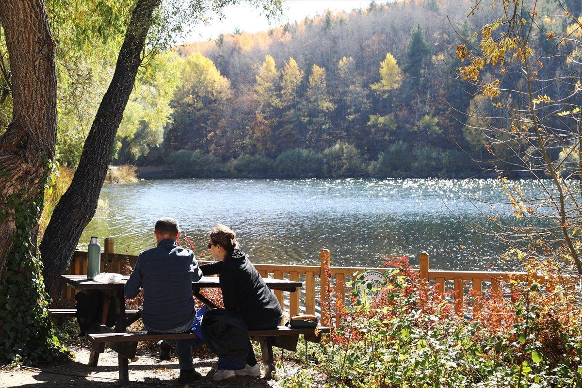 Ankara Karagöl Tabiat Parkı'na ziyaretçi akını