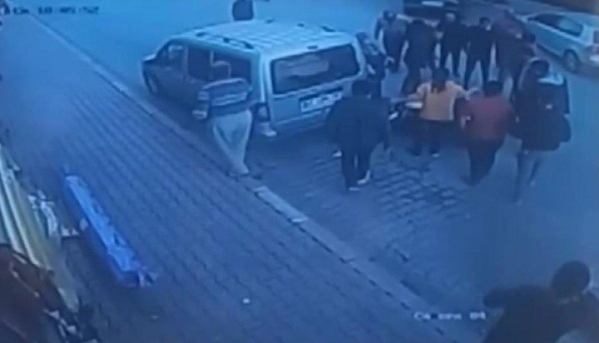 Antalya'da araç sahibinden ölümden dönen motosiklet sürücüsüne: Bırakın gebersin