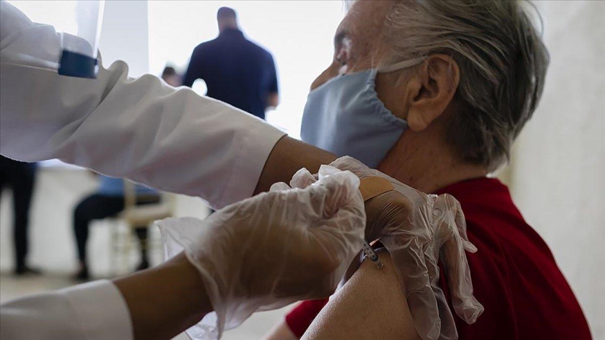 ABD'de Kovid-19'dan 421 kişi hayatını kaybetti