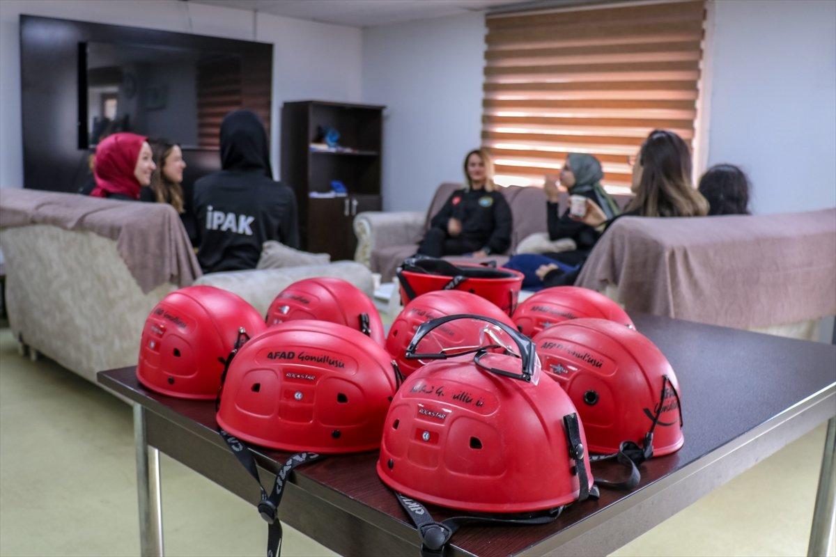 Van'da kadınlardan oluşan arama kurtarma timi kuruldu