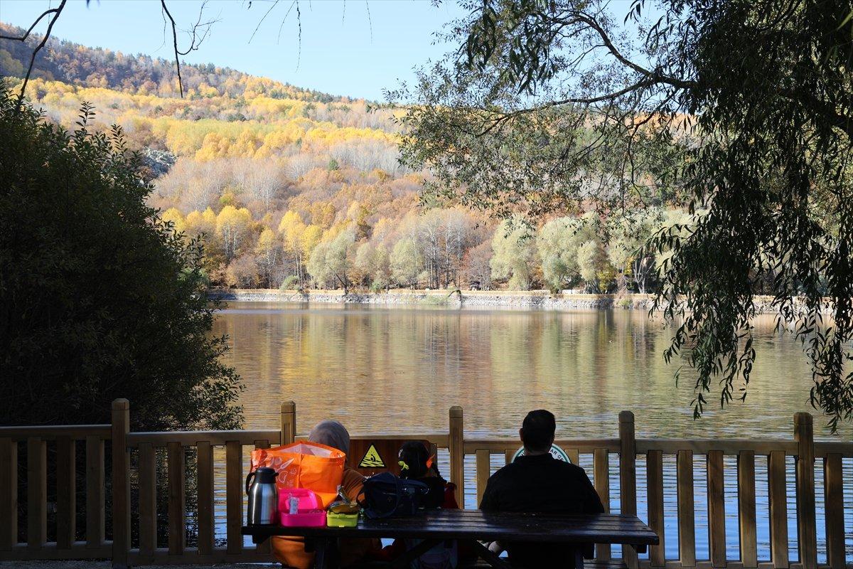 Ankara Karagöl Tabiat Parkı'na ziyaretçi akını