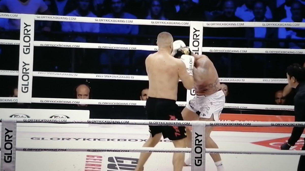 Gökhan Saki'den ringlere muhteşem geri dönüş