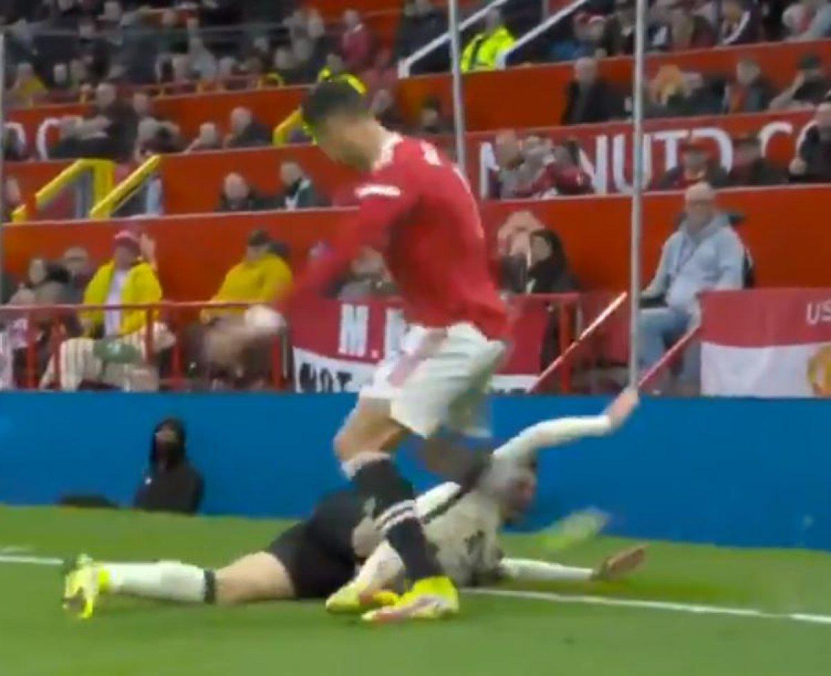 Liverpool, Manchester United'ı tarihi bir skorla geçti