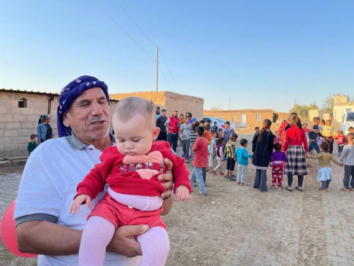 Şanlıurfa’da palyaçoların çocukları eğlendirmesine muhtar izin vermedi