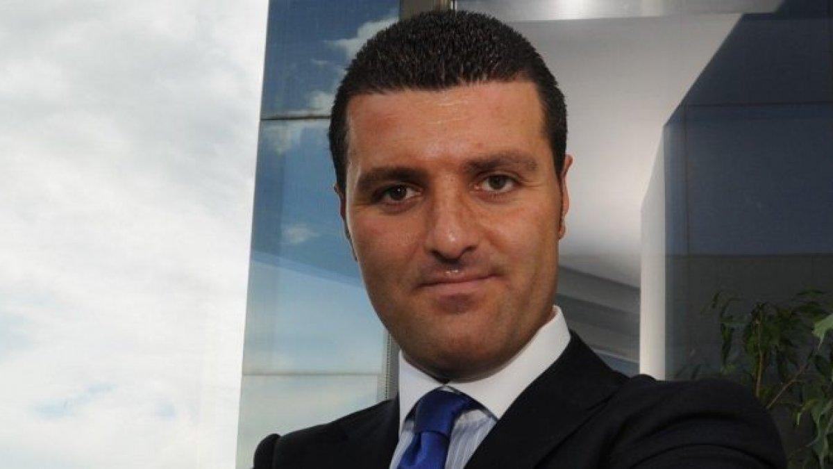 Sibel Can ile Emir Sarıgül kameralara yakalandı