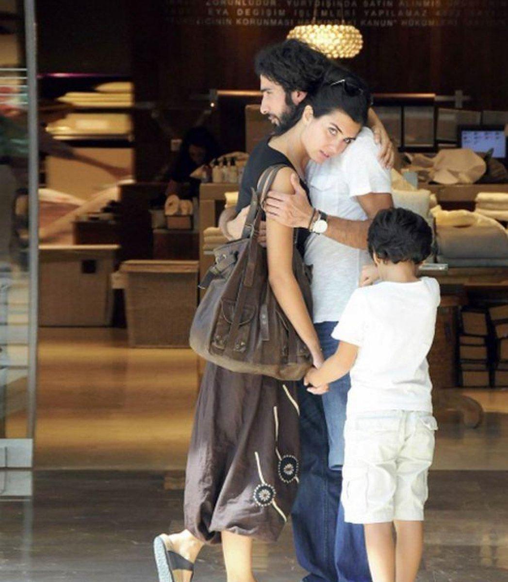 Tuba Büyüküstün'ü sarsan ölüm