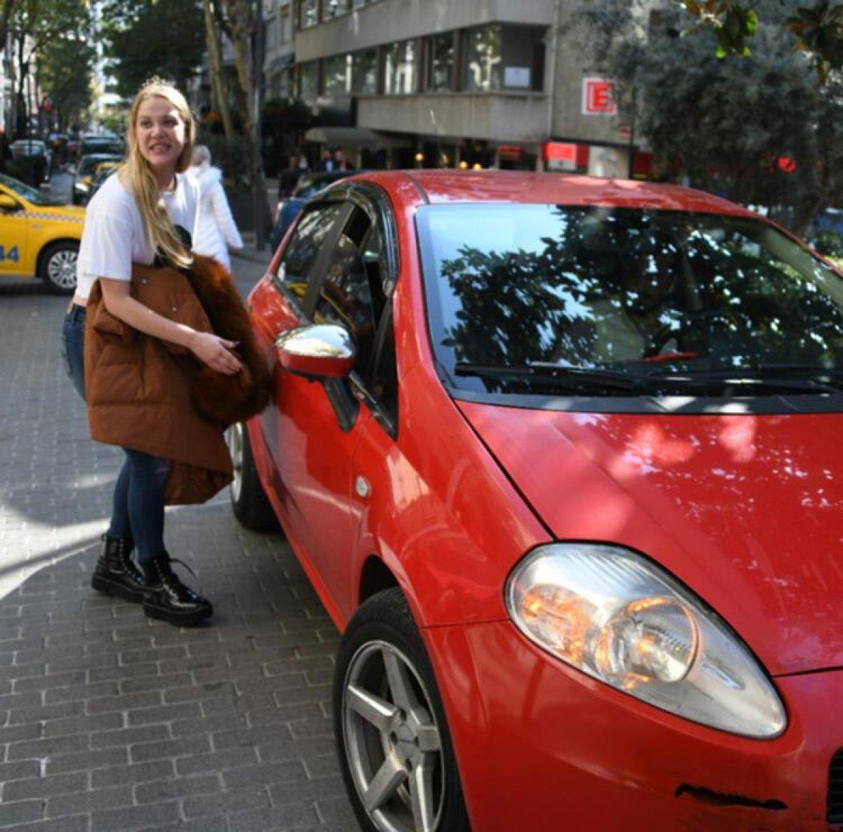 Serel Yereli, korsan taksi kullanıyor