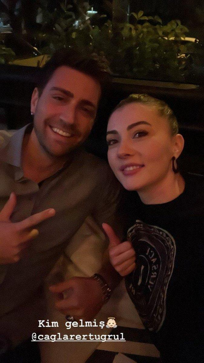 Burcu Özberk - Çağlar Ertuğrul buluşması
