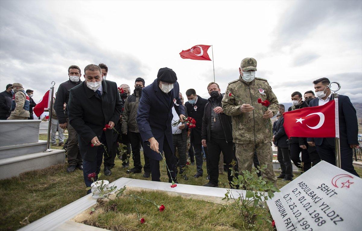 Terör örgütü PKK'nın 33 kişiyi şehit ettiği Yavi katliamının 28'inci yılı