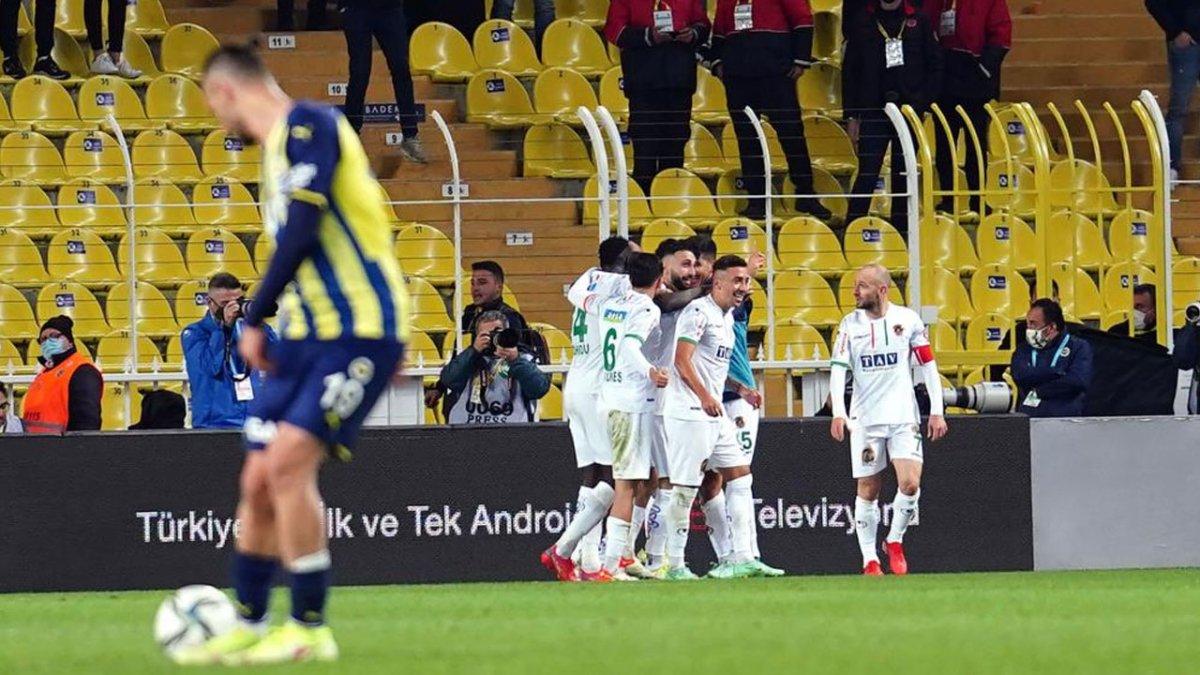 Fenerbahçe'de savunma alarm veriyor
